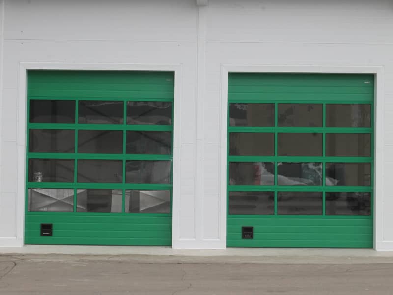 Промышленные ворота DoorHan в Иркутске с установкой