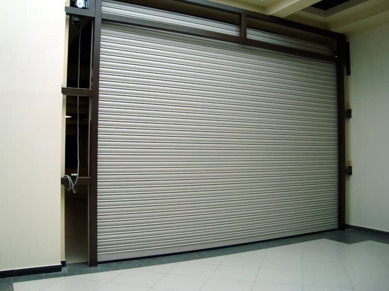 Роллетные ворота DoorHan в Иркутске с установкой